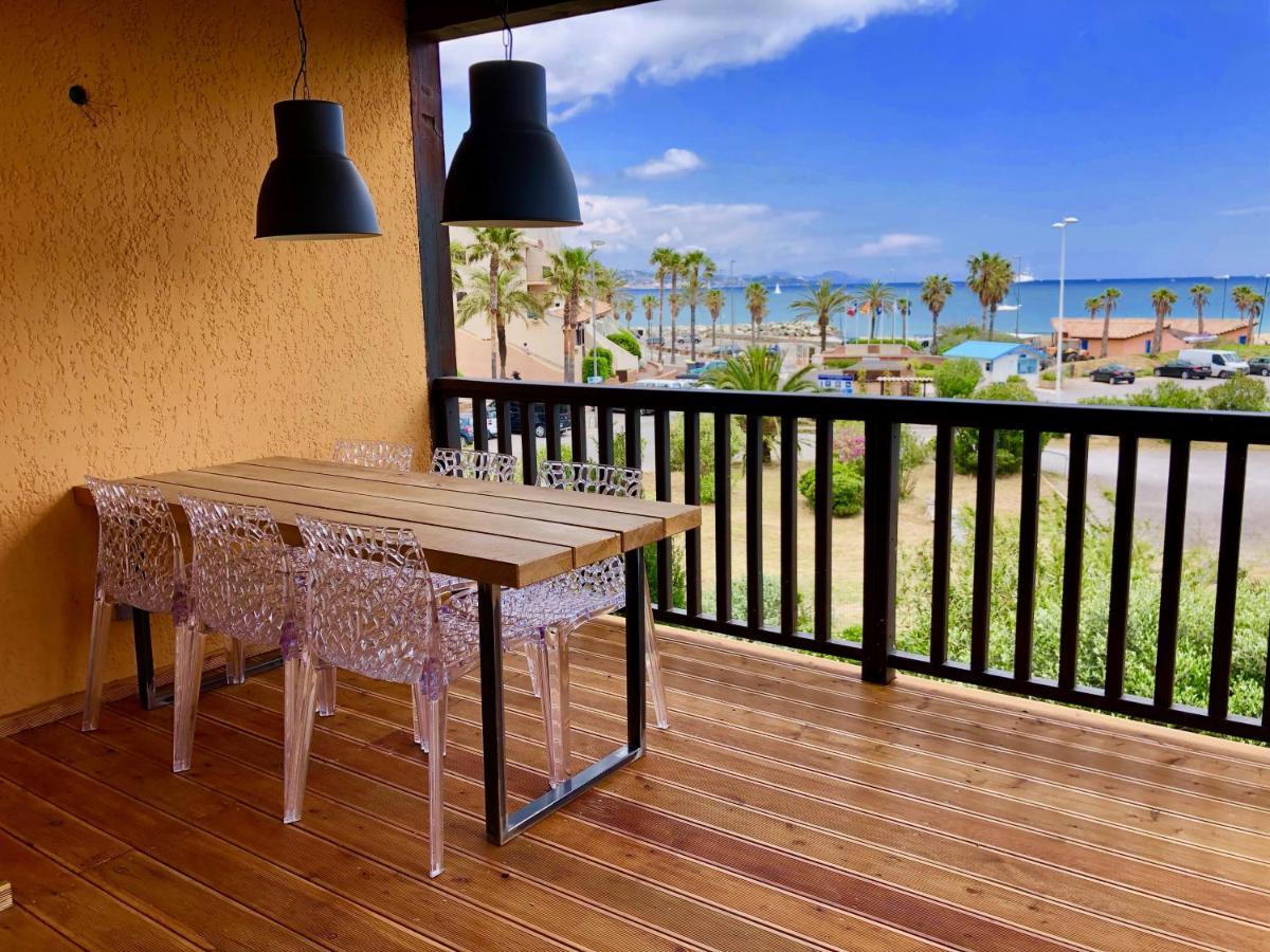 Appartement Climatise Refait A Neuf - Vue Mer Saint-Tropez - Piscine- 50M Plage Gassin Exterior photo