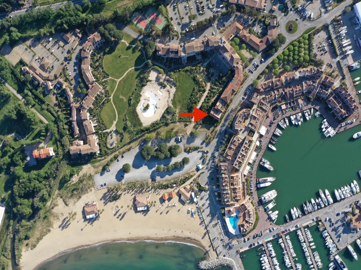 Appartement Climatise Refait A Neuf - Vue Mer Saint-Tropez - Piscine- 50M Plage Gassin Exterior photo