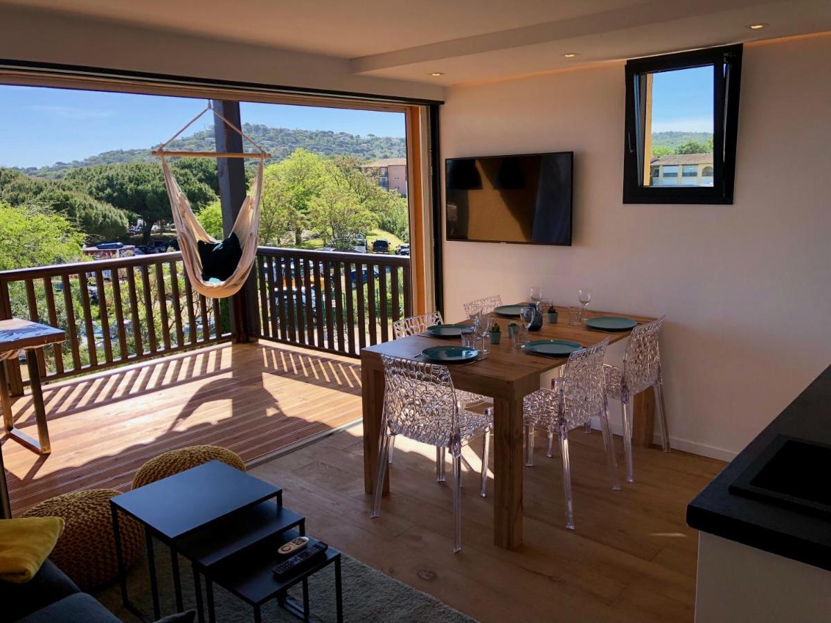 Appartement Climatise Refait A Neuf - Vue Mer Saint-Tropez - Piscine- 50M Plage Gassin Exterior photo